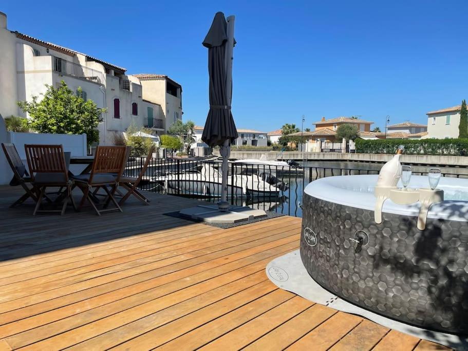Marina 120M²/8 Pers/ Terrasse 100M²/ Appontement Villa Aigues-Mortes Exteriör bild
